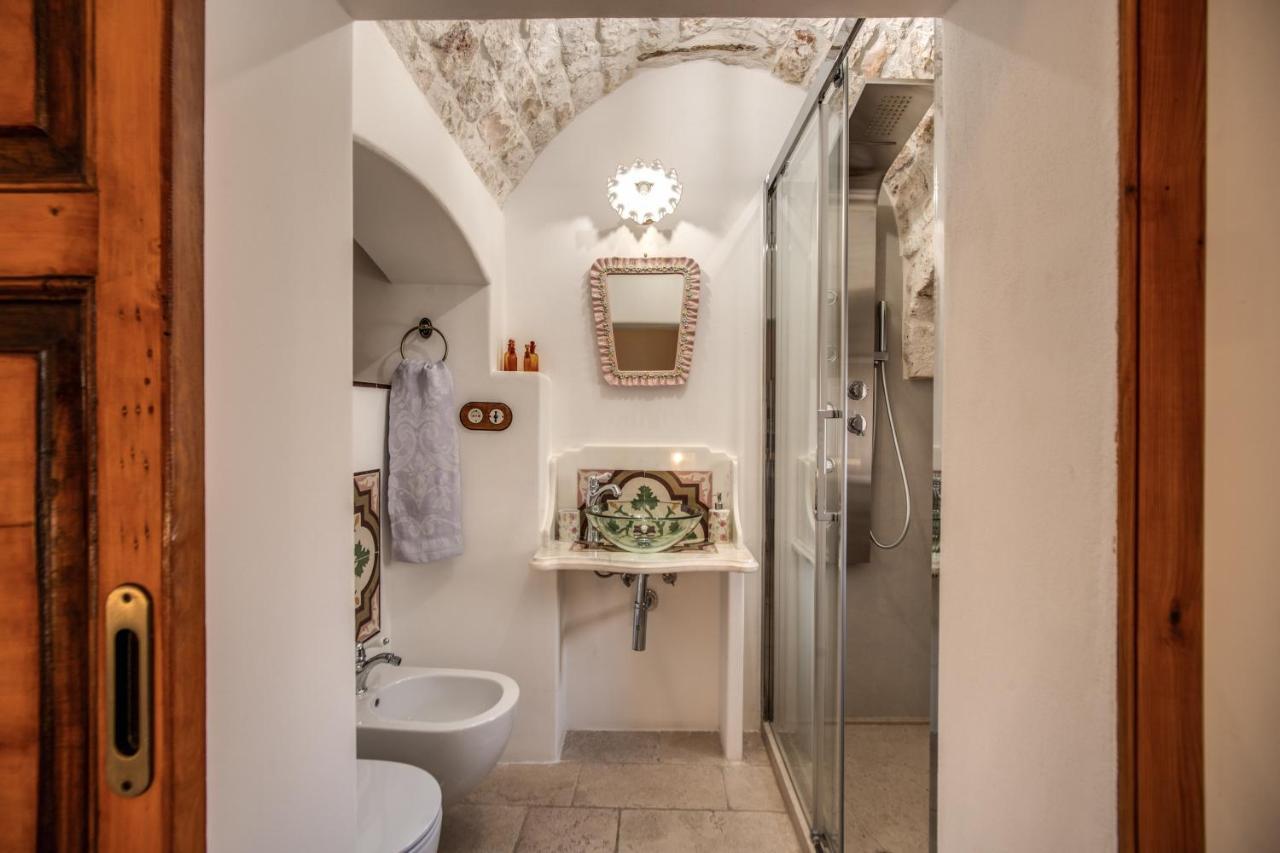 Bed and Breakfast Palazzo Stunis - Dimora Di Charme Ostuni Exterior foto